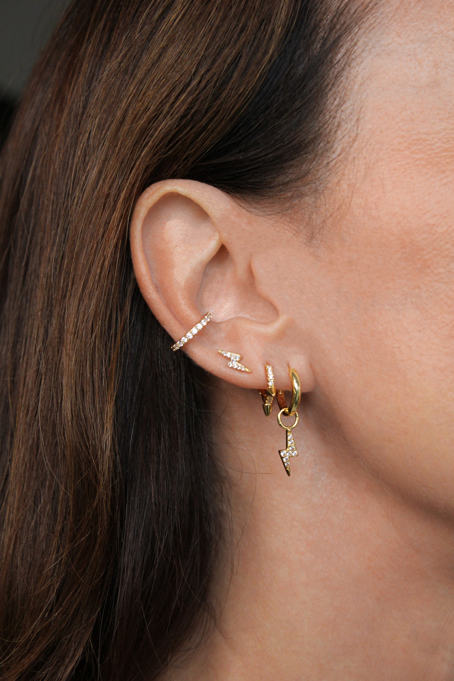ELEKTRA STUD EARRINGS GOLD