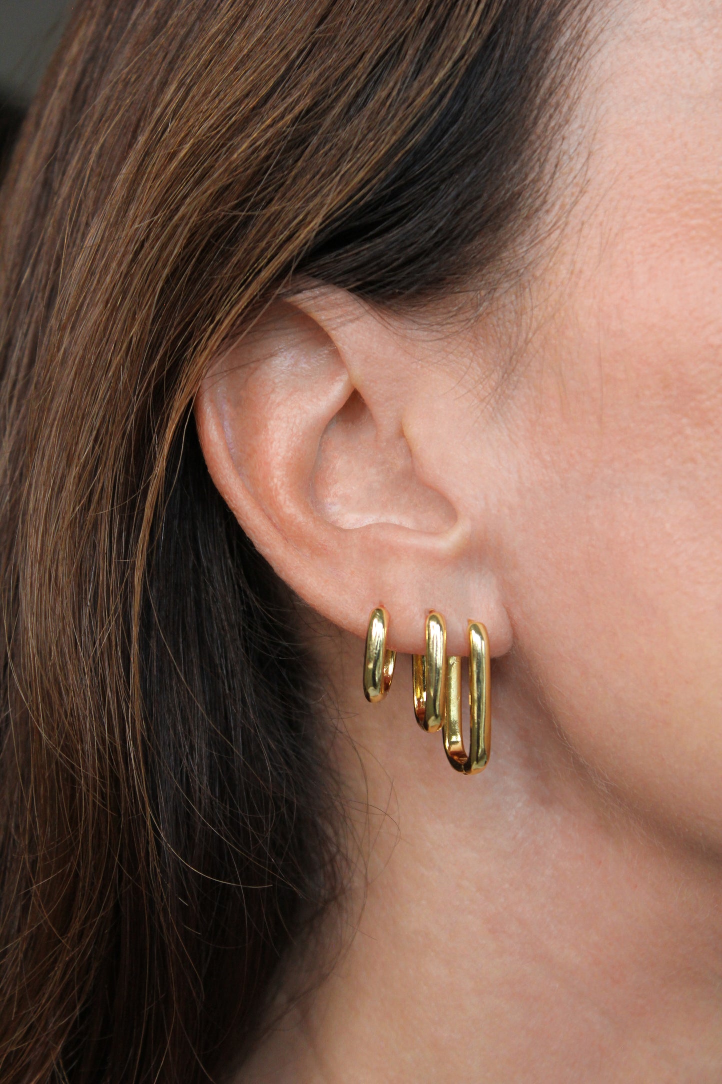 ALEXA HOOP EARRING STACK SET GOLD